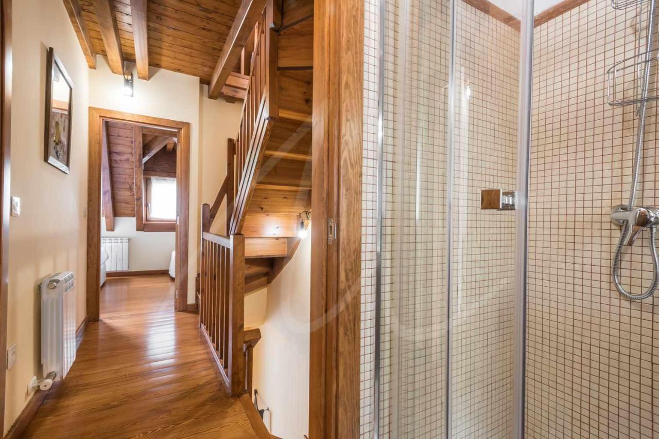 Casa Artiga De Lin By Seamount Rentals Les Bordes المظهر الخارجي الصورة